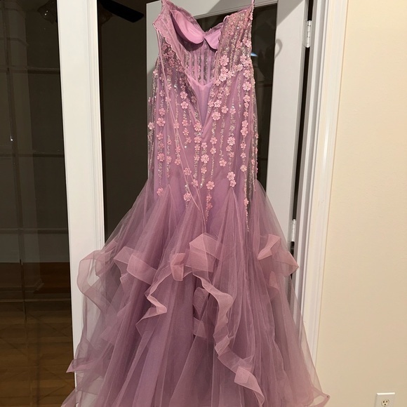 Prom Dress Mermaid Gown - Picture 4 of 8